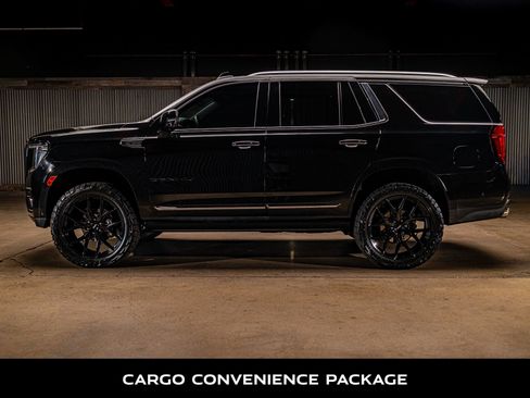 Used 2023 GMC Yukon Denali Ultimate AWD/4WD image 6
