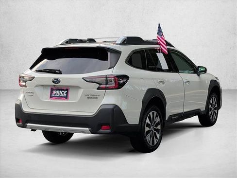 Used 2024 Subaru Outback Touring AWD/4WD image 6
