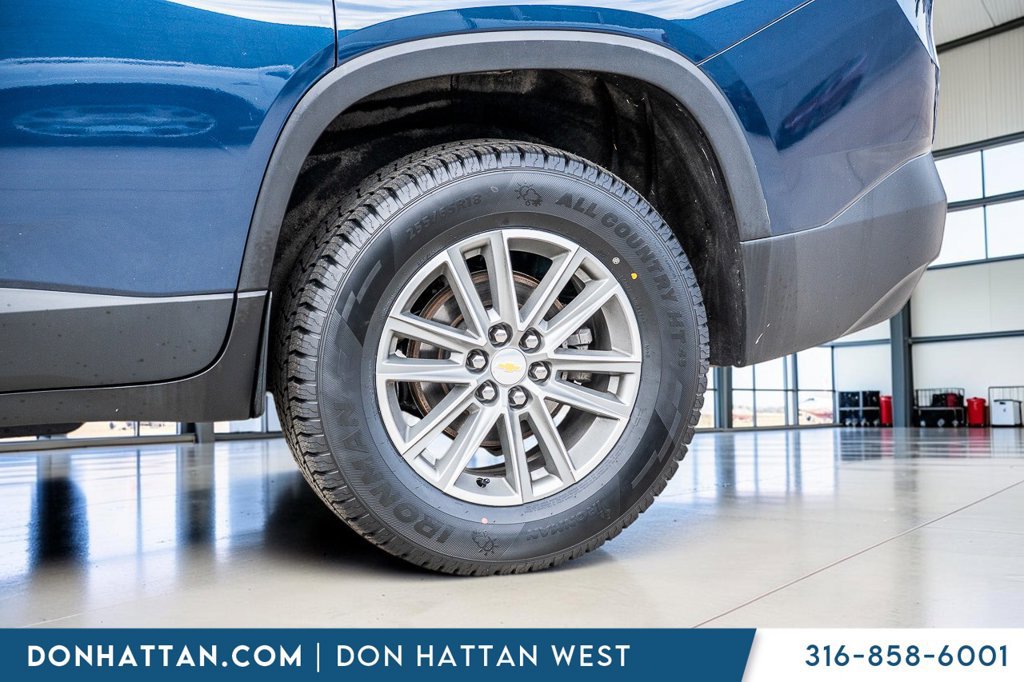 Used 2023 Chevrolet Traverse LT AWD/4WD image 41