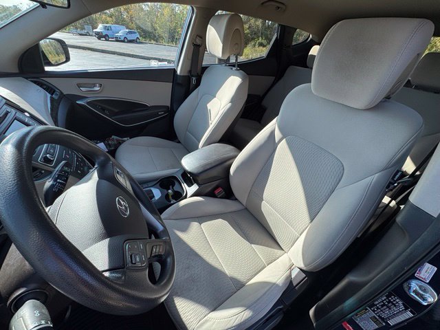 Used 2017 Hyundai Santa Fe Sport w/ Cargo Package AWD/4WD image 14