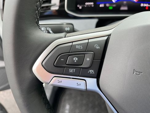 New 2025 Volkswagen Jetta SE image 13