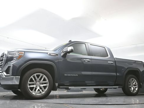 Used 2022 GMC Sierra 1500 SLT w/ SLT Premium Plus Package AWD/4WD image 21