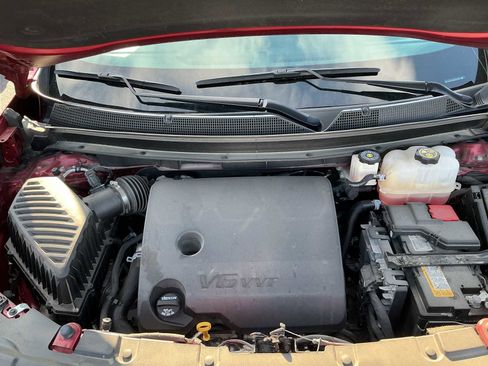 Used 2023 Chevrolet Traverse Premier image 32