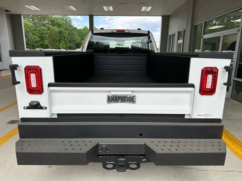 New 2026 Ford F250 XL w/ XL Chrome Package AWD/4WD image 12