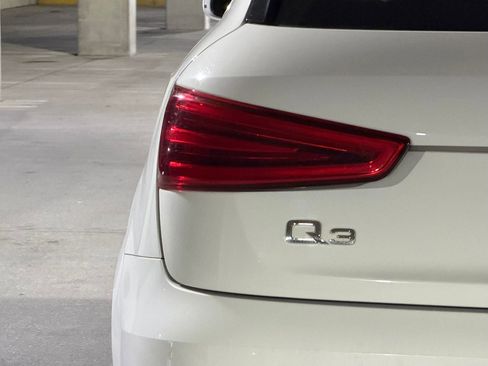 Used 2015 Audi Q3 2.0T Premium Plus w/ Sport Package image 12