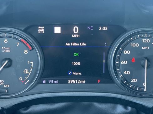 Certified 2023 Cadillac XT5 Sportv w/ Technology Package image 9