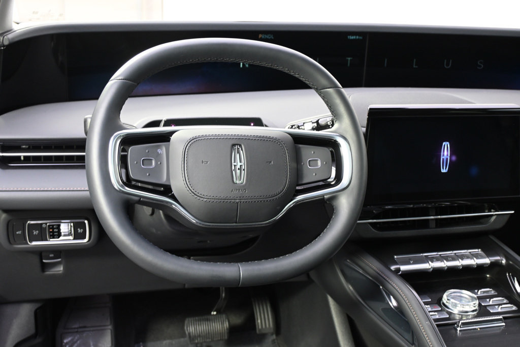 New 2026 Lincoln Nautilus Reserve w/ Jet Appearance Package AWD/4WD image 12