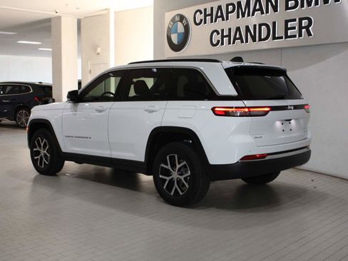 Used 2025 Jeep Grand Cherokee Limited w/ Trailer Tow Package image 5