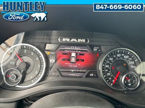 Used 2025 RAM 1500 Big Horn AWD/4WD image 21
