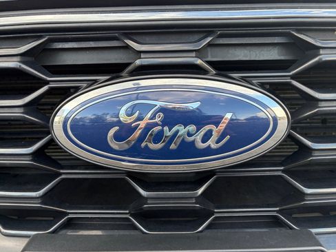 Used 2024 Ford Escape ST-Line AWD/4WD image 23