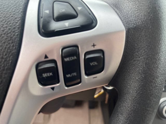 Used 2011 Ford Edge SE FWD image 21