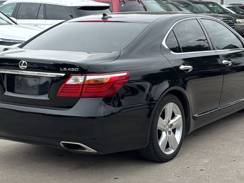 Used 2011 Lexus LS 460 w/ Comfort Pkg image 7