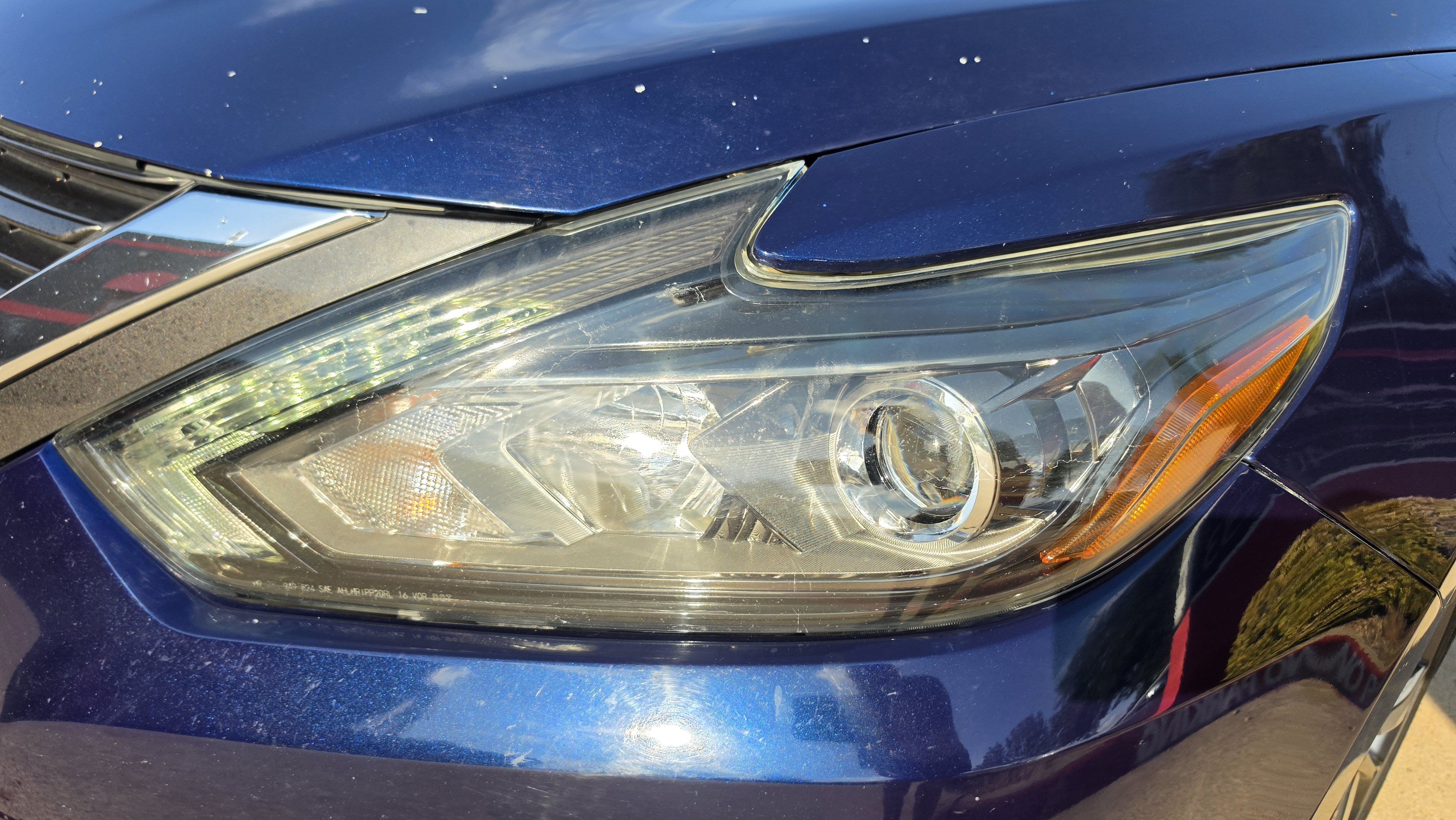Used 2017 Nissan Altima 2.5 SR w/ LED Appearance Package FWD image 11