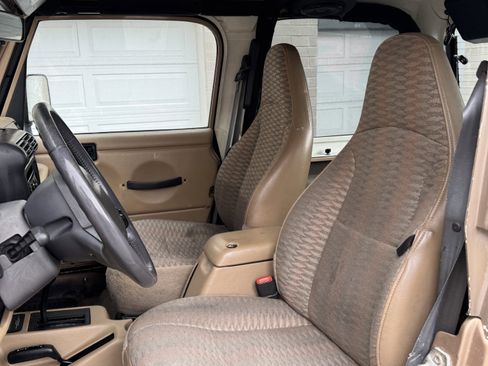 Used 1999 Jeep Wrangler Sport image 14