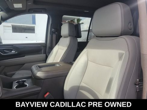 Used 2023 GMC Yukon SLT AWD/4WD image 27