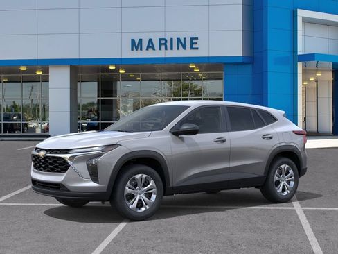New 2026 Chevrolet Trax LS FWD image 2