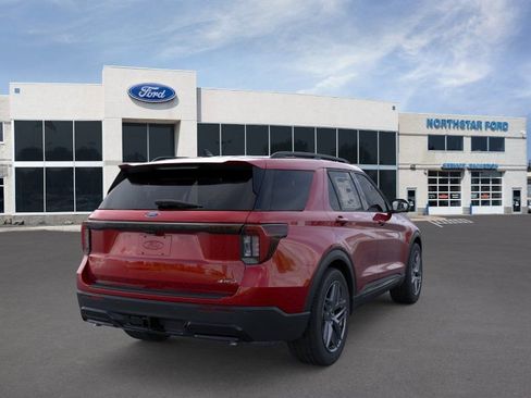 New 2026 Ford Explorer ST-Line w/ ST-Line Street Pack image 8