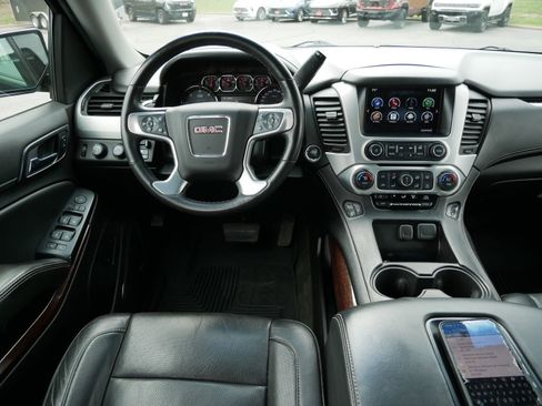 Used 2015 GMC Yukon SLT w/ Open Road Package AWD/4WD image 12