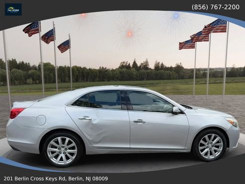 Used 2015 Chevrolet Malibu LTZ FWD image 6