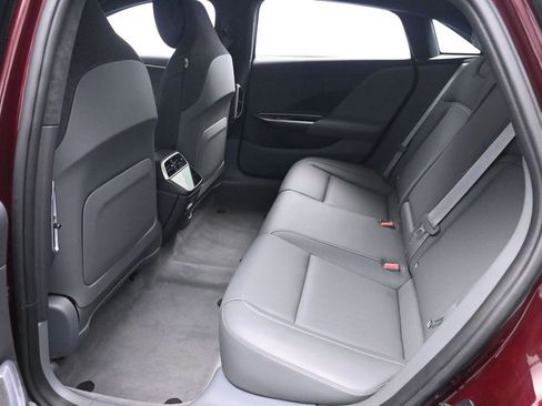 Used 2024 Lucid Air Touring AWD/4WD image 19