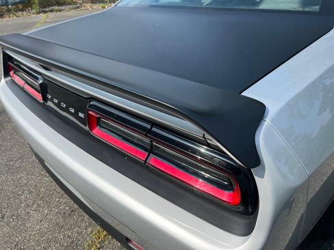 Used 2022 Dodge Challenger R/T Scat Pack w/ T/A Package image 29