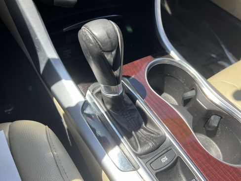 Used 2015 Acura TLX FWD image 23