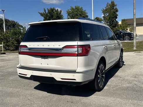 Used 2019 Lincoln Navigator Select w/ Technology Package image 6