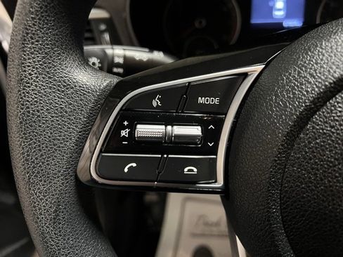 Used 2019 Kia Optima LX image 30