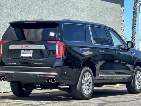 Used 2024 GMC Yukon XL Denali AWD/4WD image 5