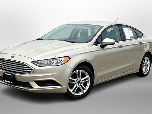 Used 2018 Ford Fusion S image 13