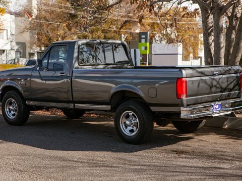 Used 1993 Ford F250 XL image 7