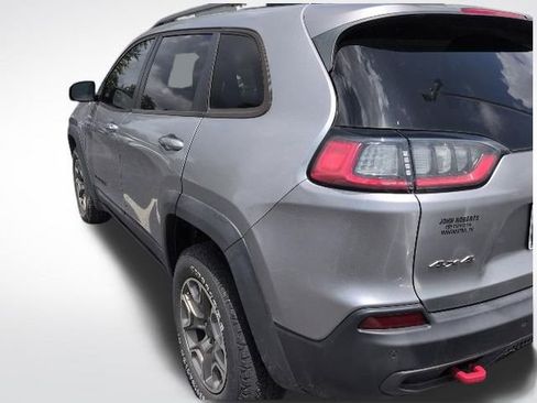 Used 2020 Jeep Cherokee Trailhawk AWD/4WD image 9