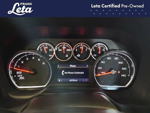Used 2021 Chevrolet Suburban 2WD image 15