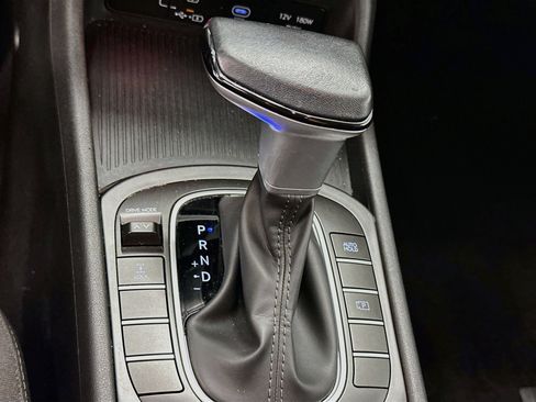 Used 2025 Hyundai Kona SEL AWD/4WD image 25