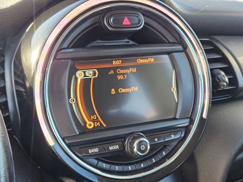 Used 2017 MINI Cooper 2-Door Hardtop FWD image 34
