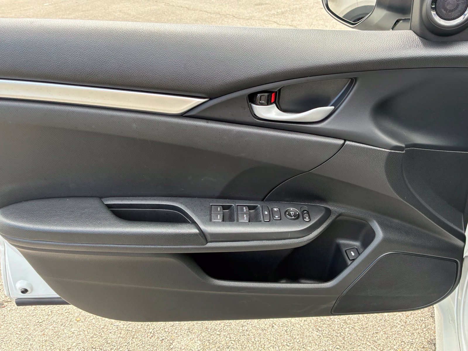 Used 2019 Honda Civic Sport image 12