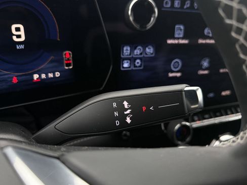 Used 2025 Chevrolet Blazer EV LT image 20