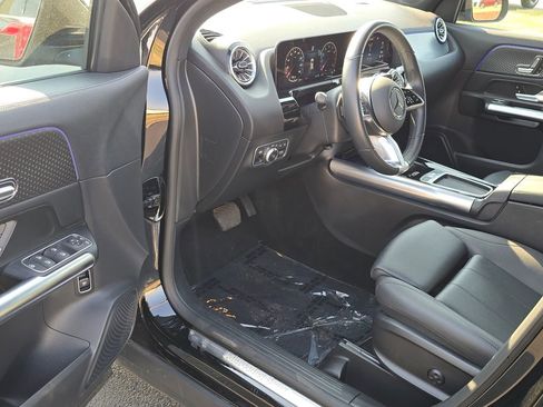 Used 2025 Mercedes-Benz GLA 250 image 9
