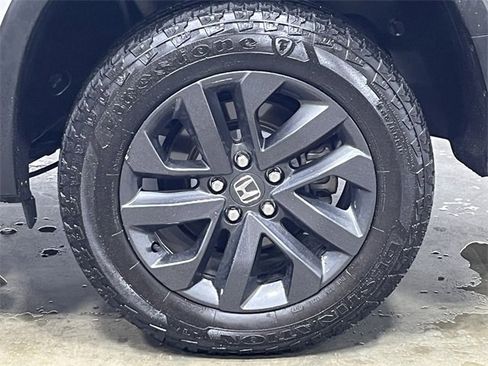 Certified 2022 Honda Ridgeline Sport image 8