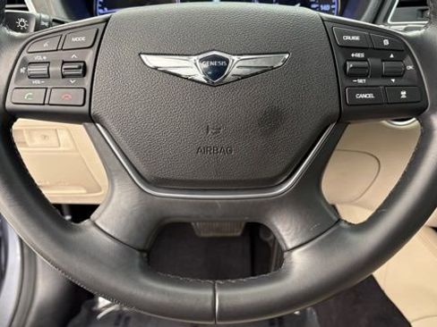 Used 2017 Genesis G80 3.8 w/ Option Group 03 image 45