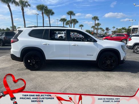 New 2026 GMC Acadia Elevation w/ Black Edition image 5