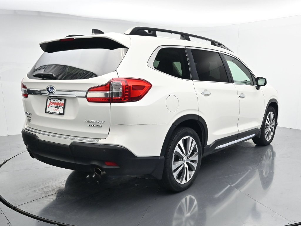 Used 2022 Subaru Ascent Touring AWD/4WD image 7