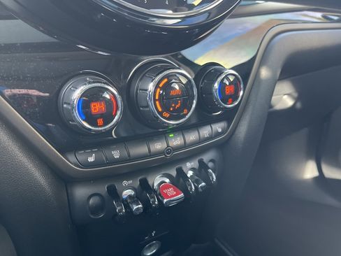 Used 2022 MINI Cooper Countryman image 17