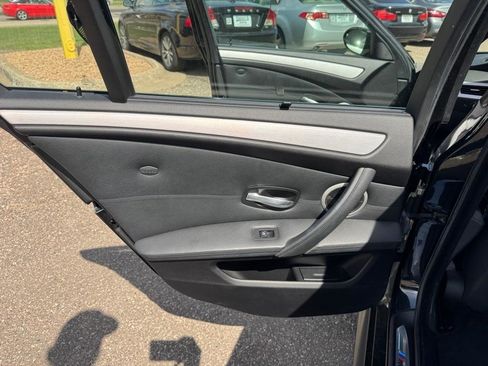 Used 2008 BMW M5 RWD image 19