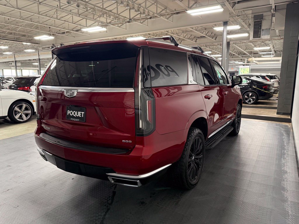 Used 2023 Cadillac Escalade Premium Luxury w/ LPO, Floor Liner Package AWD/4WD image 4