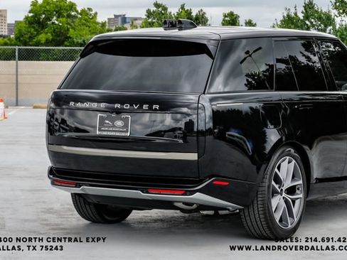 New 2026 Land Rover Range Rover SE AWD/4WD image 9