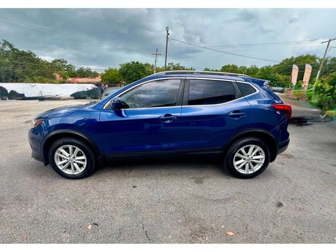Used 2017 Nissan Rogue Sport SV FWD image 6