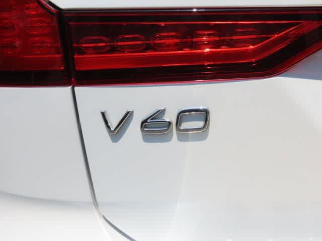 Used 2020 Volvo V60 T5 Cross Country w/ Protection Package Premier AWD/4WD image 7