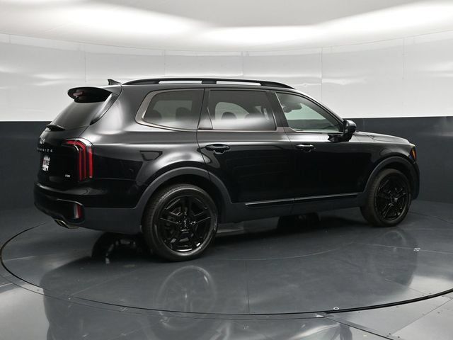 Used 2024 Kia Telluride EX X-Line AWD/4WD image 2