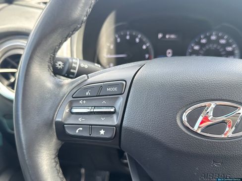 Certified 2023 Hyundai Kona SEL w/ Convenience Package AWD/4WD image 35